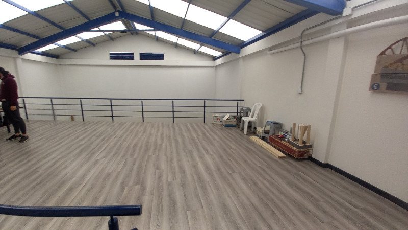 Bodega EN ARRIENDO EN Los Andes-Barrios Unidos, código: 1081000 - 9