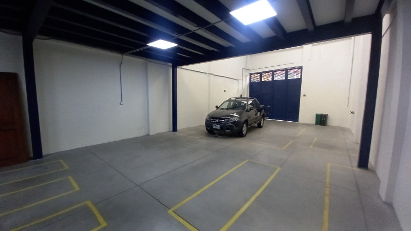 Bodega EN ARRIENDO EN Los Andes-Barrios Unidos, código: 1081000 - 5