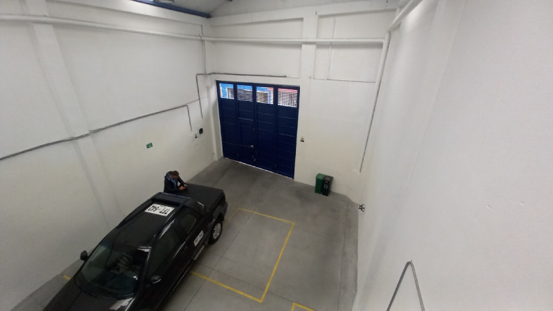 Bodega EN ARRIENDO EN Los Andes-Barrios Unidos, código: 1081000 - 13
