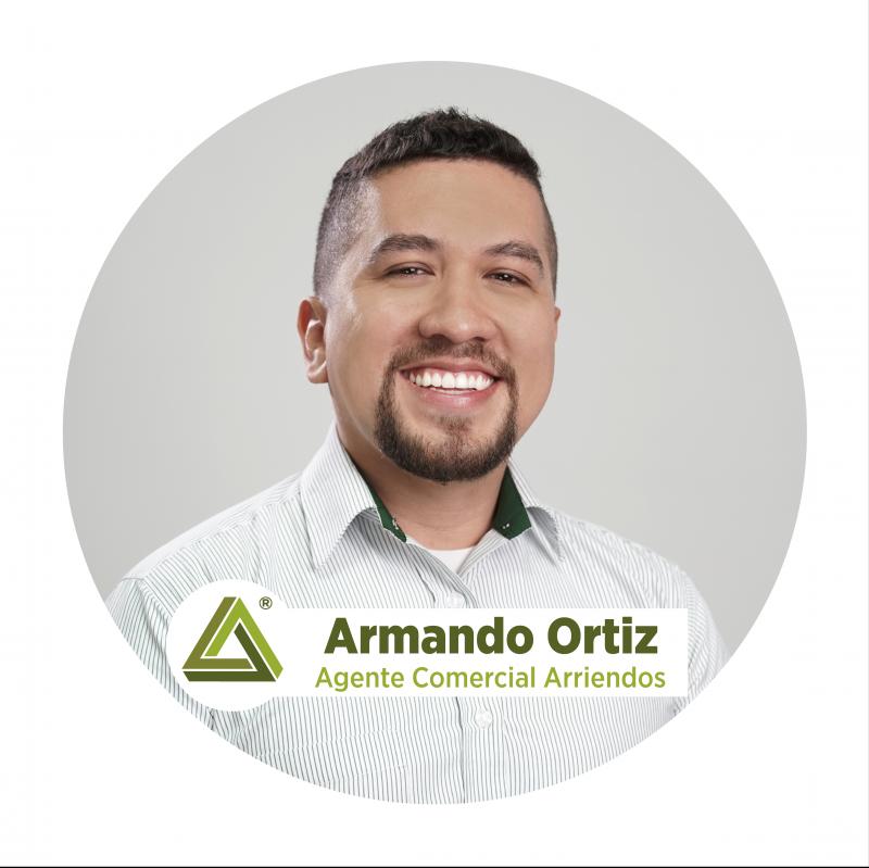 ARMANDO ORTIZ R.
